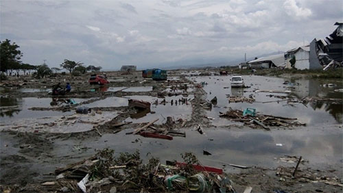 huellas del tsunami de Indonesia Las autoridades indonesias piden “perdón” por no activar la alerta de tsunami